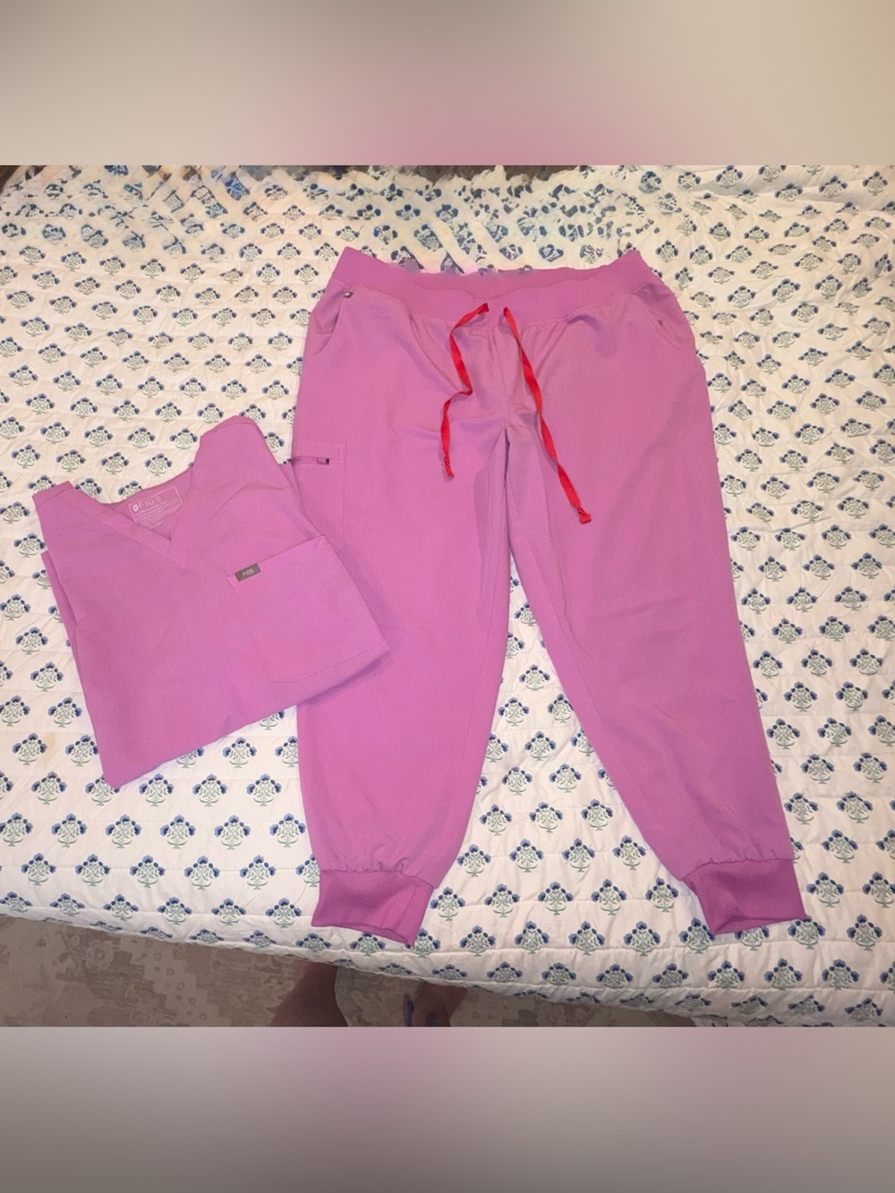 Figs Texhnical Collection Set Size XXL Scrubs in Pink